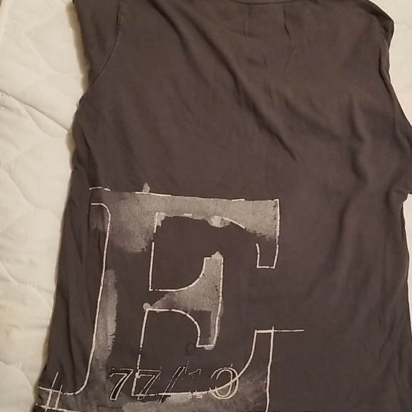 American Eagle tshirt long sleeved - Picture 2 of 3